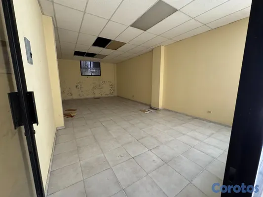 otros inmuebles - Edificio de 3 Niveles en Venta en el Centro de San 15