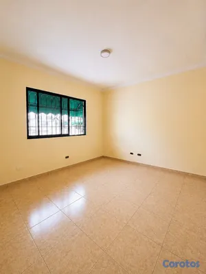 apartamentos - OFERTA! Venta de Apartamento Amplio en Renacimient 10