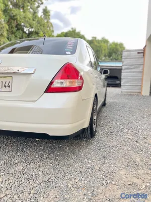 carros - Nissan Tiida 2007 Americano  6