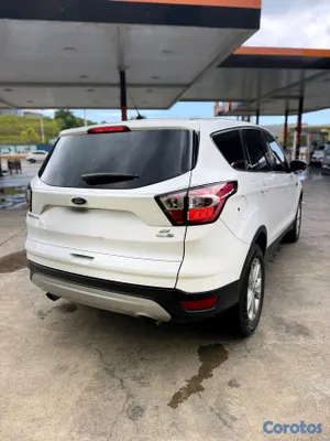 jeepetas y camionetas - Ford escape 2017 5