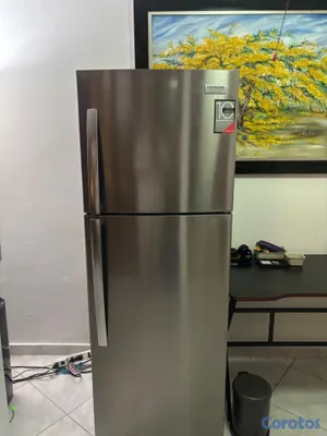 cocina - Nevera Frigidaire de 11 pies  2