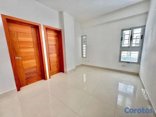 apartamentos - vendo segundo nivel la Julia dos habitaciones 2.5 baños dos parqueos dos balcone 13