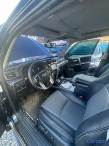 Toyota 4Runner sr5 limitet año 2019 buenas condiciones documentación y su seguro