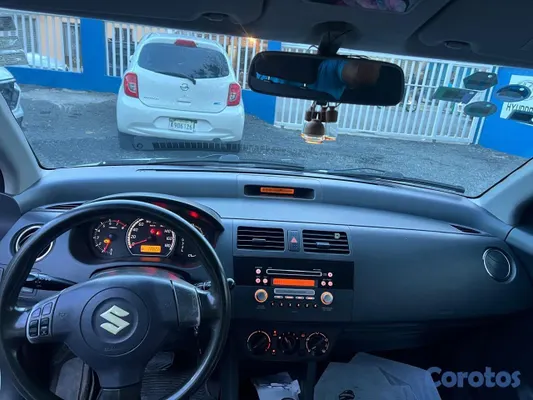 carros - Suzuki Swift año 2008 2