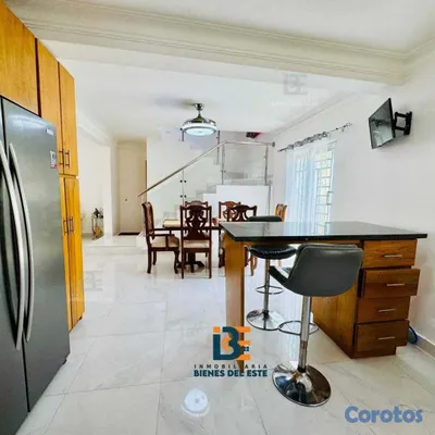 casas - Vendo moderna Vivienda de Tres niveles con cuatro  3