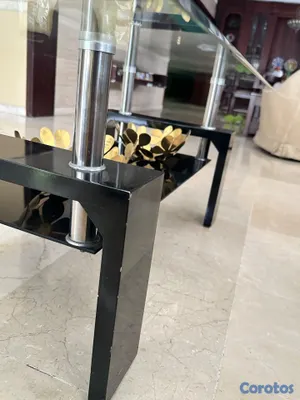 muebles y colchones - Mesa de centro moderna de cristal y base negra 5