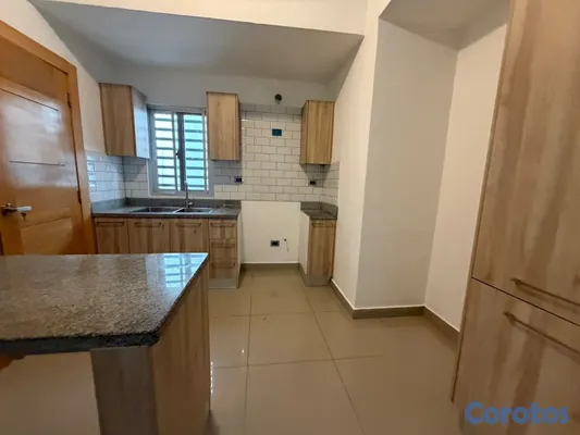 apartamentos - alquiló avenida independencia klm 9 piso 2 consta de dos habitaciones 2.5 baños 2