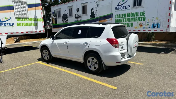 jeepetas y camionetas - Toyota rav4 2007 2