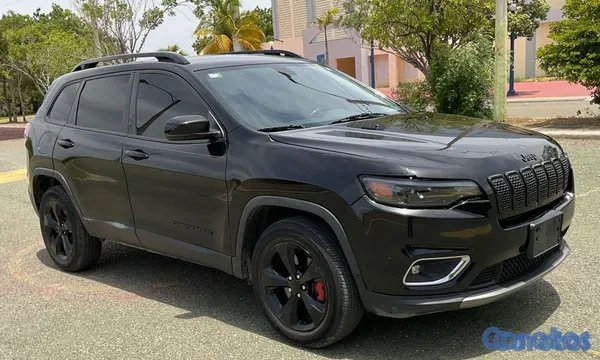 jeepetas y camionetas - 2020 Jeep Cherokee Lattitude 4WD con full power y mantenimiento al día 5