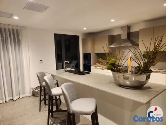 casas - Villa Minimalista de Lujo con Piscina en Punta Can 10