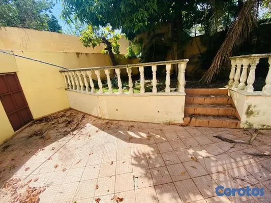 casas - 🏡 ALQUILER DE CASA EN RESIDENCIAL CERRADO – SECTOR 5