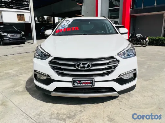 jeepetas y camionetas - Hyundai Santa Fe Se 2018 
• Motor Dohc • 4 Cilindros • 3 Filas de Asientos • 3