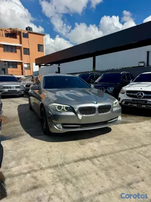carros - BMW Serie 5 520I M Package 2013
 3