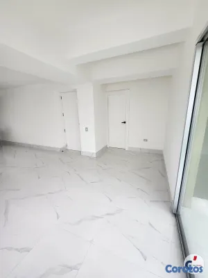 apartamentos - Apartamento de 2 habitaciones en Piantini a pasos  4