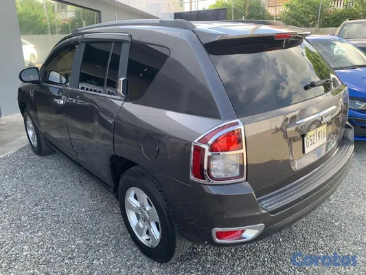 jeepetas y camionetas - JEEP COMPASS SPORT 2015 COMO NUEVO.. 2
