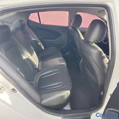 carros - Kia k5 color original blanco  4