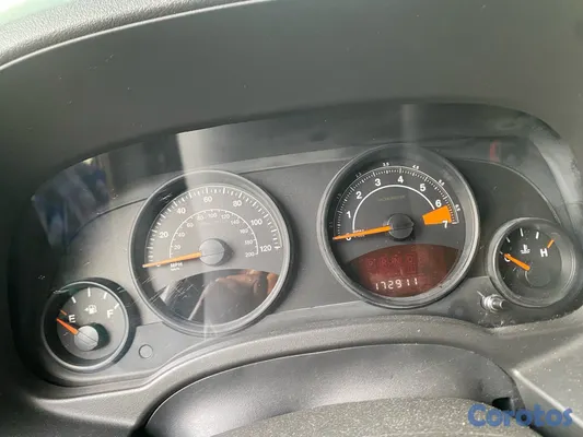 jeepetas y camionetas - Jeep patriot 2016, único dueño en el país  7