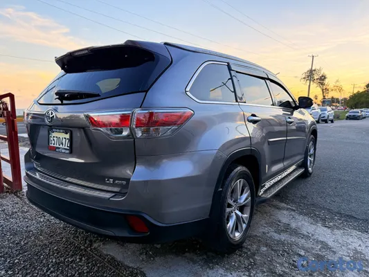 jeepetas y camionetas - 2016 TOYOTA HIGLANDER LE  3