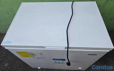 Vendo freezer, freidora y mesa en acero inoxidable