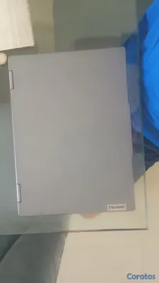 computadoras y laptops - Laptop Lenovo Ryzen 5 8645HS / 16GB RAM / Radeon 760M / 512GB SSD 7