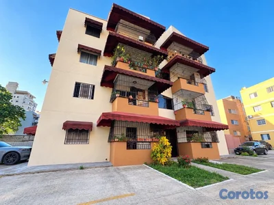 Apartamento en venta en av. Los Beisbolistas 