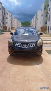 Nissan Rogue SV, la full 