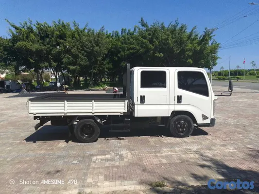 otros vehiculos - camión gmc 2023 2
