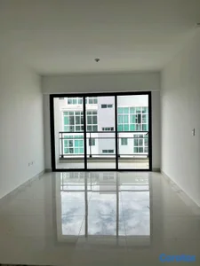 Apartamento en Alquiler en Renacimiento  2 habitaciones 1.5baños 1 parqueo