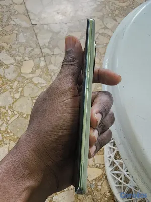 celulares y tabletas - vendo de oportunidad Realme 11 pro plus 5g 256/12 9