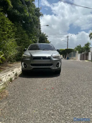 jeepetas y camionetas - 2015 Mitsubishi Oulander Sport SE 4WD  10