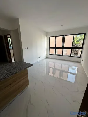 apartamentos - Alquiler: USD 750 mensuales (mantenimiento incluid 4