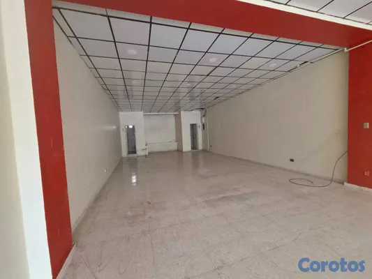 oficinas y locales comerciales - Local Comercial en alquiler en Renacimiento 4