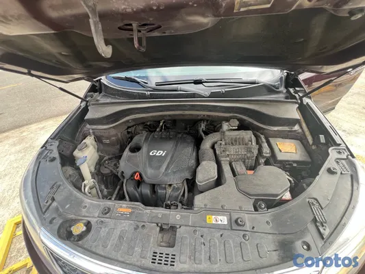 jeepetas y camionetas - Kia sorento sin detalles, en perfecta condiciones.  8