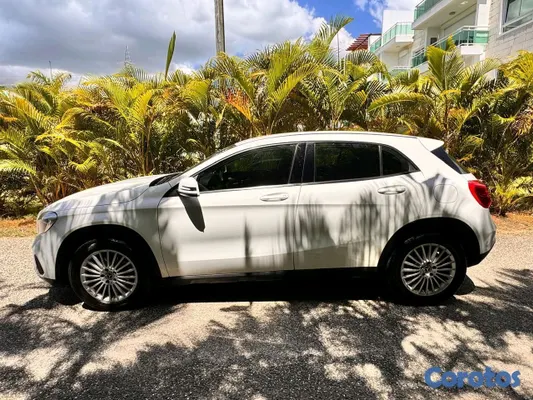 jeepetas y camionetas - Mercedes benz gla 2018 6
