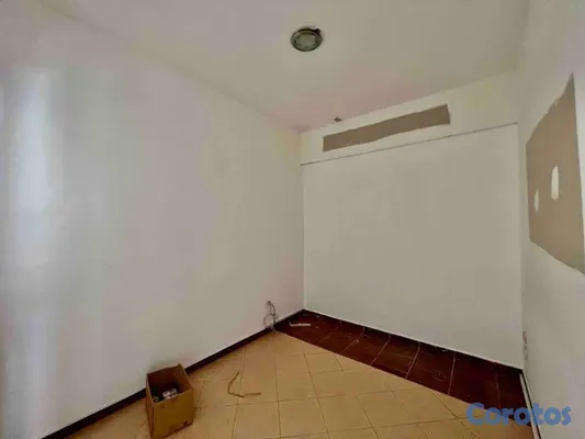 oficinas y locales comerciales - Plaza Náutica, El Cortecito: oficina de 32 m² por US$700 6