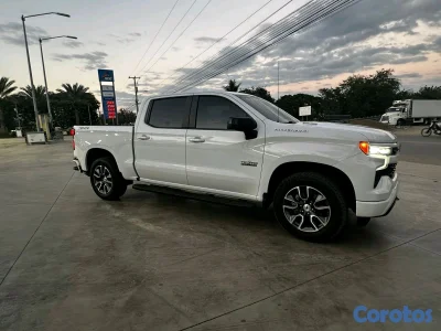 chevolet silverado 2022 clean carfax 