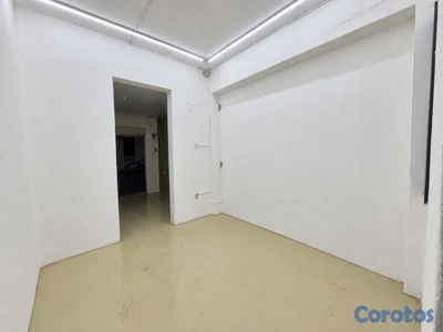 local comercial en la padre billini cerca de la Zona Colonial 