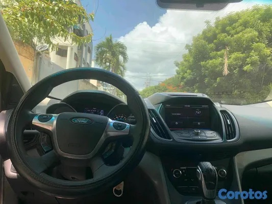 jeepetas y camionetas - FORD ESCAPE 2013 2.0 5