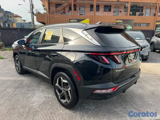 jeepetas y camionetas - Hyundai Tucson SEL 2023 4
