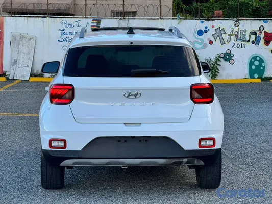 jeepetas y camionetas - Hyundai Venue SEL Plus 2021 Sunroof 11