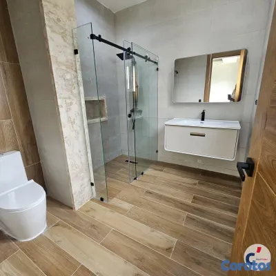 casas - OPORTUNIDAD Moderna y hermosa villa / casa en vent 8