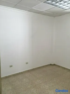 oficinas y locales comerciales - Oficinas / Local 27 de Febrero Piantini (Mantenimiento e internet incluido) 2