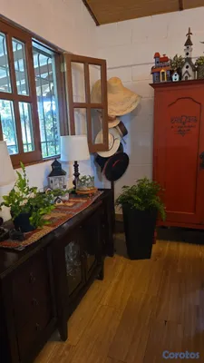 casas vacacionales y villas - Hermosa casa en Jarabacoa,rodeada de arboles a 5 minutos del centro del pueblo
 6