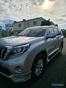 Toyota land cruicer prado vxl 2015