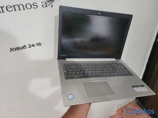 computadoras y laptops - Laptop Lenovo 330 - ¡Core i5 de 8va Gen + 12GB RAM! 2
