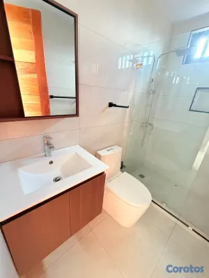 apartamentos - venta de apartamento 4to nivel en la autopista de san isidro con 104mts  3