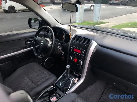 jeepetas y camionetas - Suzuki Grand Vitara 2015 de oportunidad negociable 5