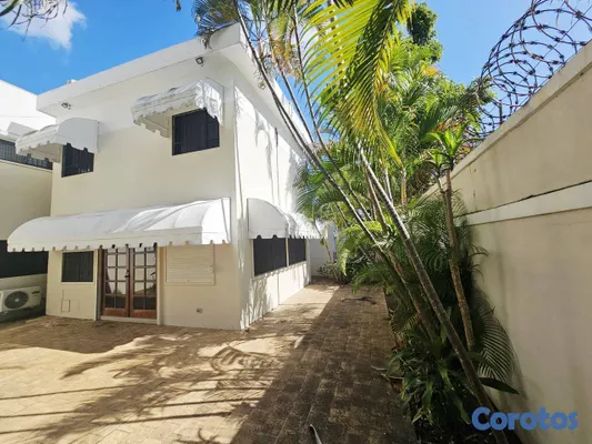 casas - Casa de 3 habitaciones en alquiler en Ensanche Par 8