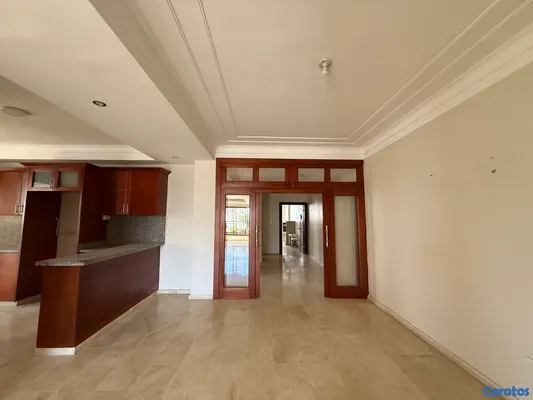 apartamentos - Venta US340,000 en los Casicasgos / NIvel  5to clásico  2