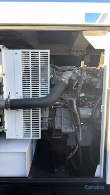 plantas e inversores - Planta eléctrica, 70 kilos, con 866 horas de uso, motor isuzu de 4 cilindros 
 6